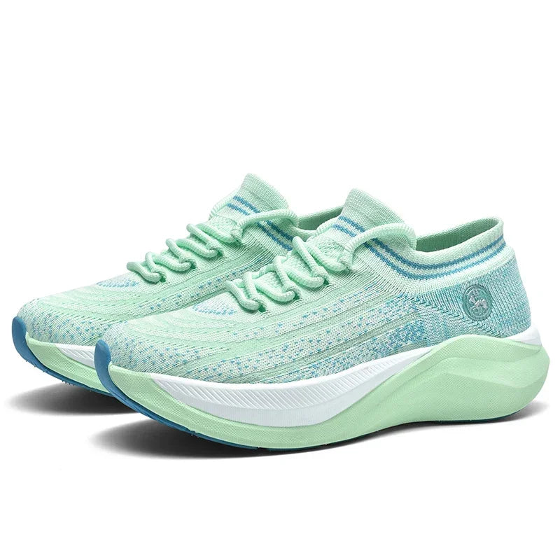 Sports Shoes for Men Fashionable Breathable Comfortable Thick Soled