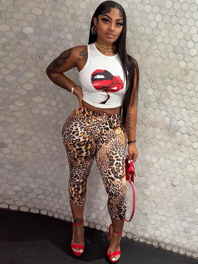 Sexy leopard print knee-length leggings for women
