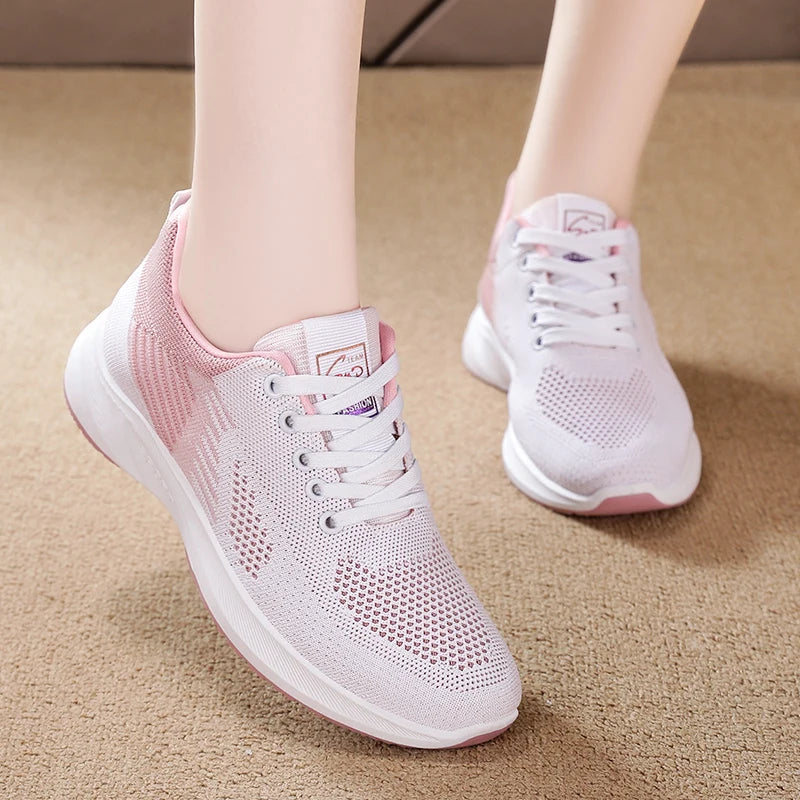 Women's sports shoes with anti slip soft sole, outdoor running and walking shoes, breathable and lightweight, women's tennis sho
