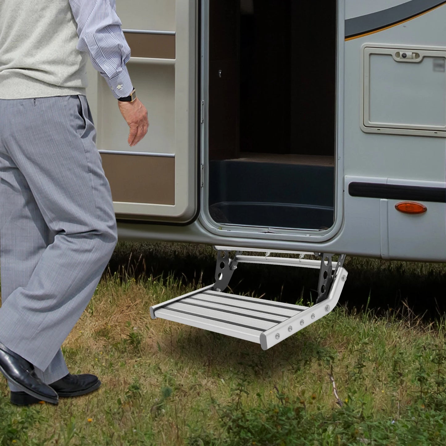 Foldable RV Step Non-slip Manual RV Step with LED Light RV Camper Step Aluminum Alloy Single-Tier Folding Rv Step
