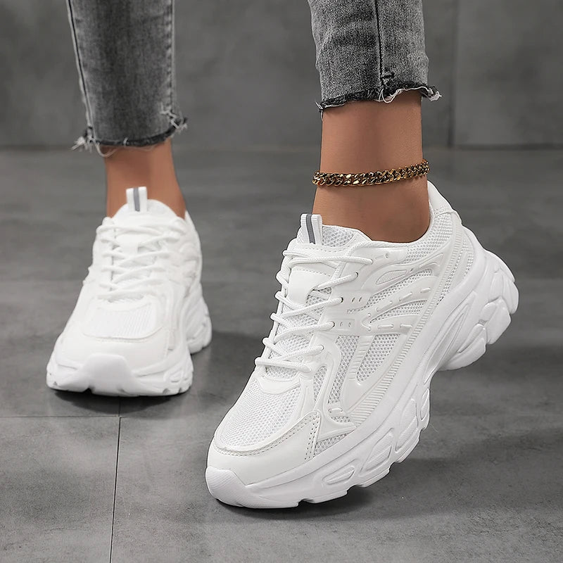 Women's low top sports shoes breathable white lace up walking sports