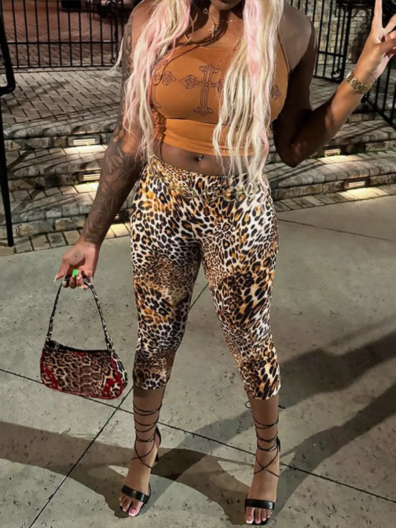 Sexy leopard print knee-length leggings for women