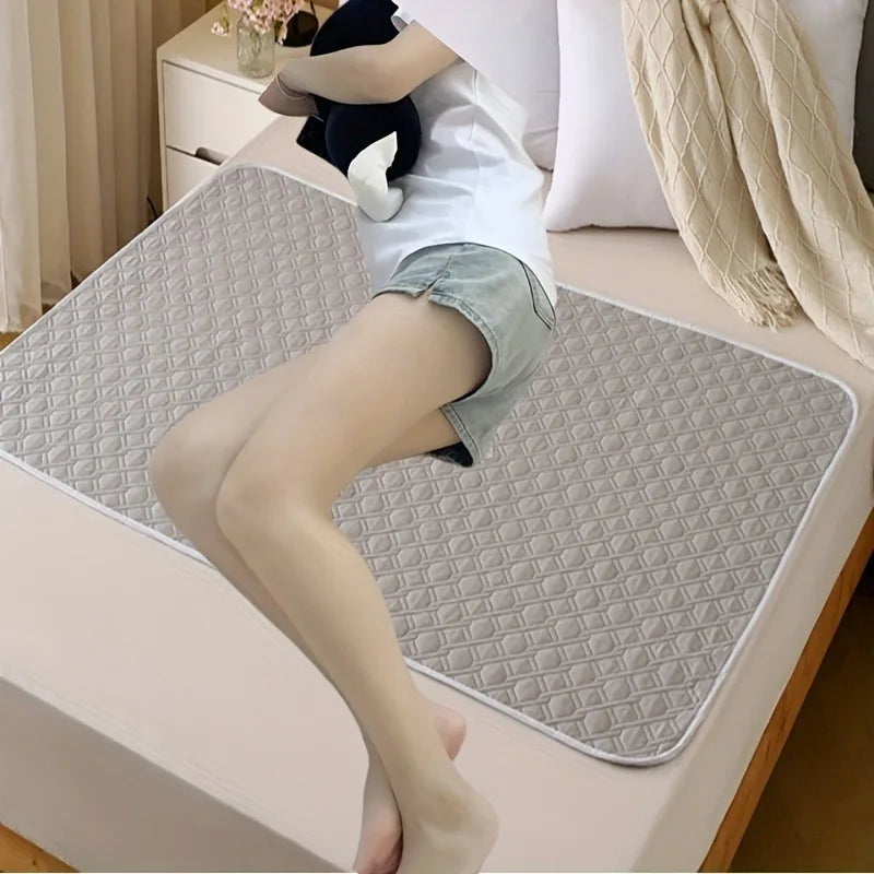 Washable Waterproof Mattress, Suitable for Women's Menstrual Care