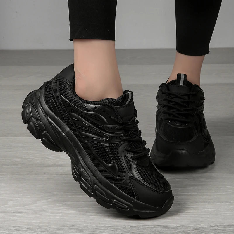Women's low top sports shoes breathable white lace up walking sports