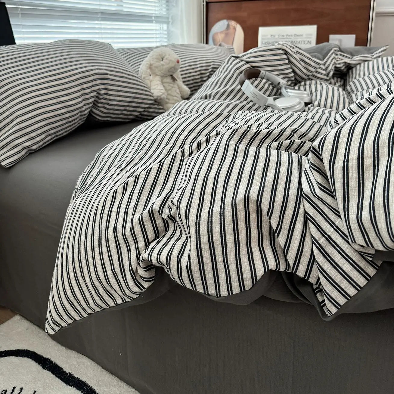 Duvet Cover Set  A-class Ultra Soft Jacquard Double-layer Yarn
