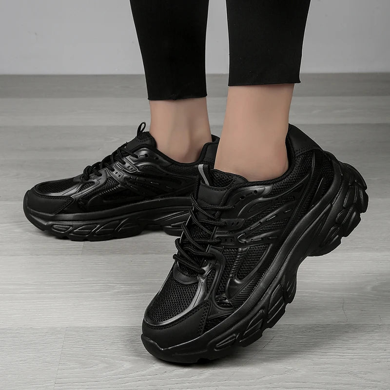 Women's low top sports shoes breathable white lace up walking sports