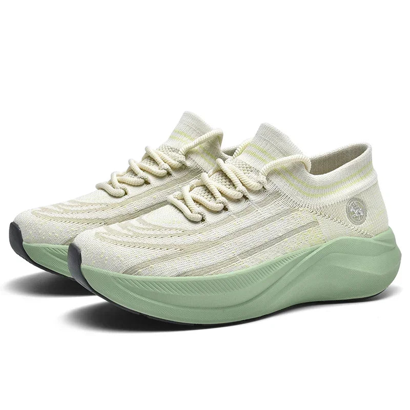 Sports Shoes for Men Fashionable Breathable Comfortable Thick Soled