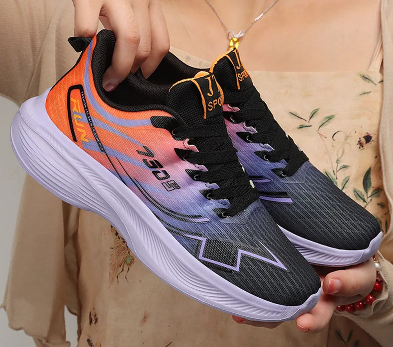 Sports shoes for women in spring new breathable and comfortable